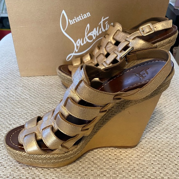 Christian Louboutin Barcelona 120 Rose Gold Wedges - Picture 5 of 10